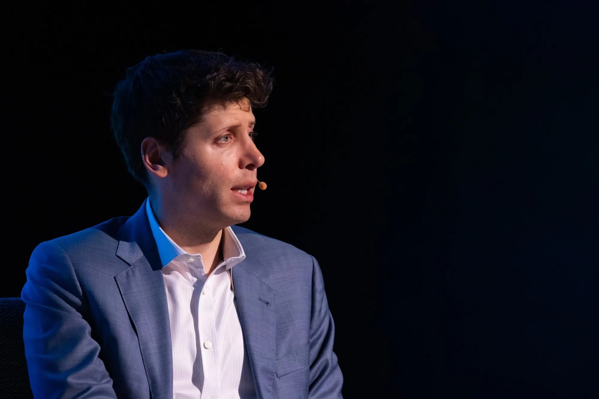 OpenAI的兩年顛覆之路：Sam Altman 談AI革命、挑戰與未來藍圖