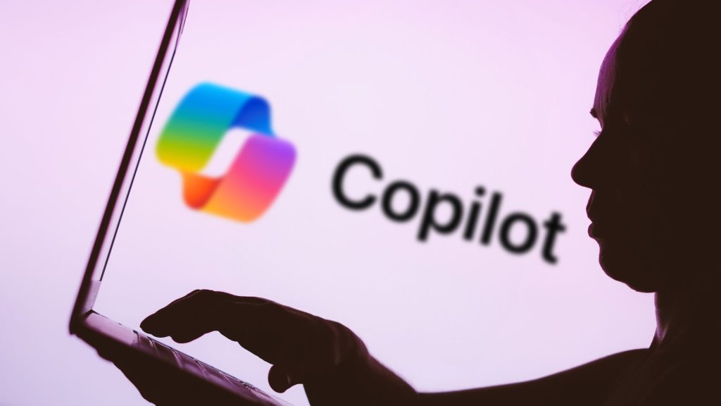 微軟推出Copilot:革命深度研究工具挑戰ChatGPT與Google巨頭!