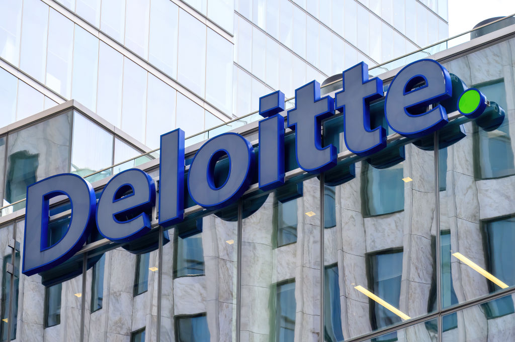 人工智慧革命！Deloitte如何從AI失誤中進化，帶動企業新競爭力