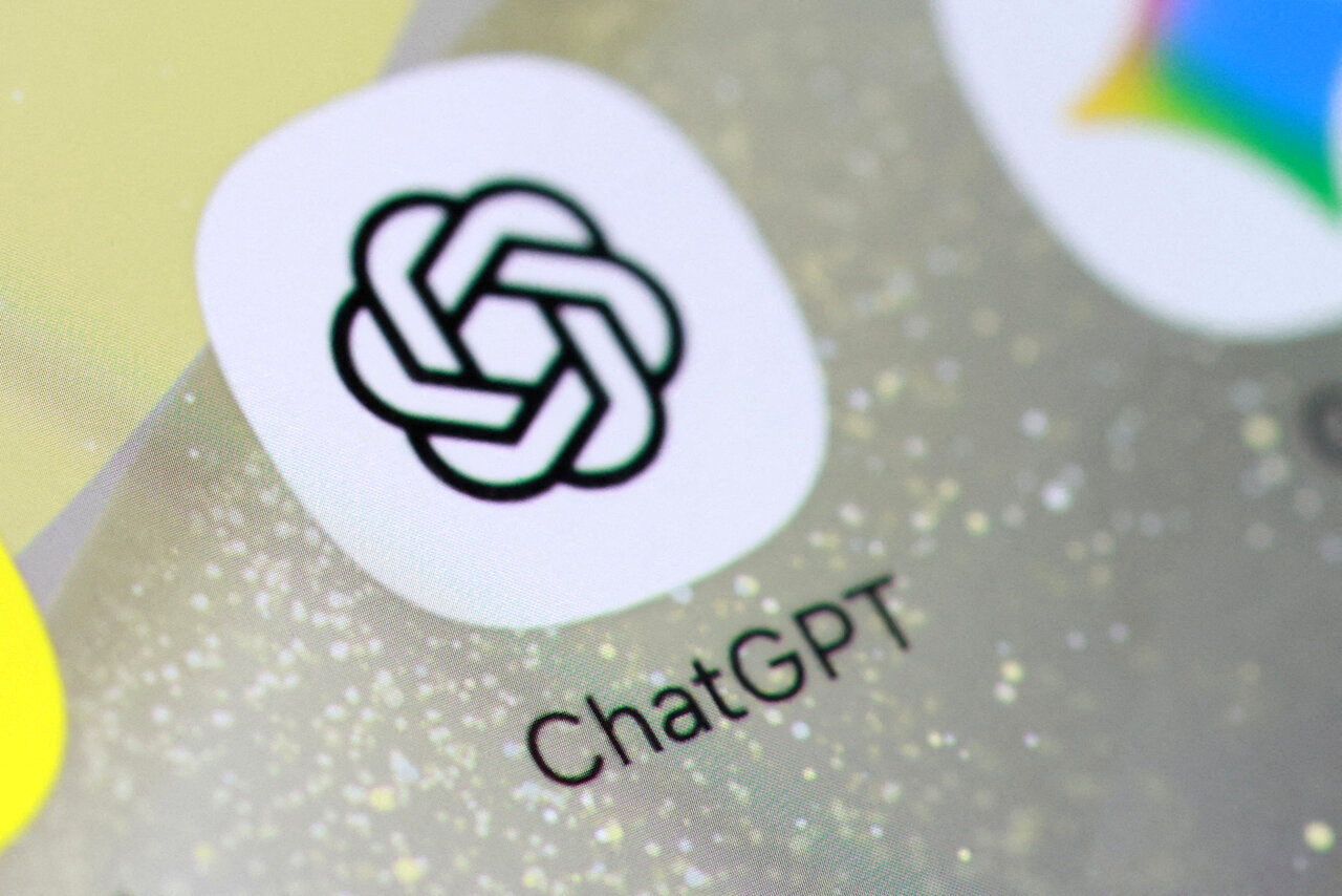 ChatGPT 對話會被人手閱讀？「Project Lily」曝光後，真正該留意的是資料邊界